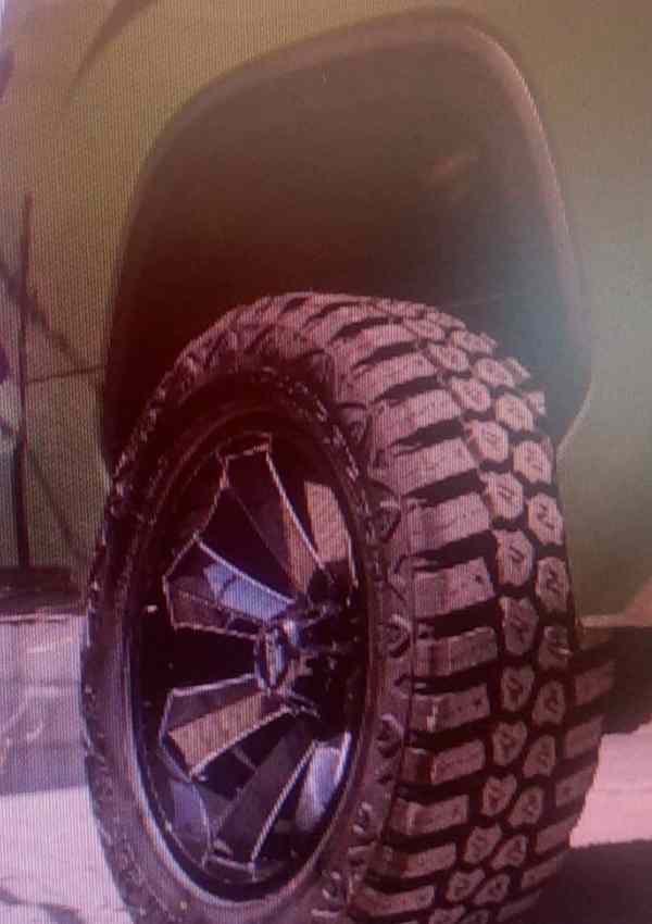 Rim Installed in a Car by Big Joe's Tires